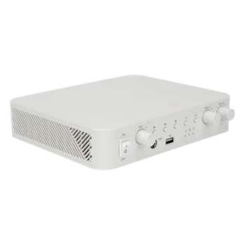 Amplificador de Audio / 2 Canales / 30 W por Canal / Bluetooth / USB / RCA / Micrófono / Cobertura 30 m (98.4 ft)