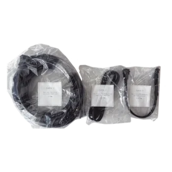 Kit de Cables de Corriente e Interconexión / Cable Principal 10 m (32.8 ft) / Cables Interconexión Panel LED / Compatible Familias BW y CW