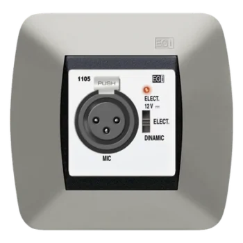 Base de Entrada Microfónica XLR Preamplificada / Compresor de Voz Integrado / Compatible con Micrófonos Dinámicos y Electret / Alimentación 15 VCC / Salida +3 VAC