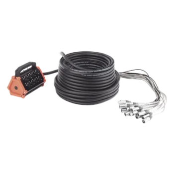 Stagebox / 16 Canales XLR / 12 Hembras + 4 Machos / Cable 30 m (98.4 ft) / Contactos Plateados / 20 A 250 V CA