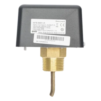 Interruptor de Flujo de Agua / Salida SPDT / Paleta de Acero Inoxidable / Presión 1 MPa (10 bar) / IP54 / Temperatura -20°C a 110°C