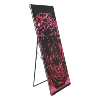 Modulo LED de Piso / Pixel Pitch 1.5 mm / Modular (Puede Crecer con Mas Posters) / Mantenimiento Frontal / Uso en Interior / Calidad de Video Destacada