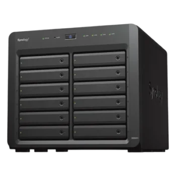 NAS de Escritorio / 12 Bahías / Expansible a 24 / AMD Ryzen Quad-Core 2.2 GHz / DDR4 ECC 32 GB / Caché NVMe / 10-25GbE / 2100 MB/s Lectura