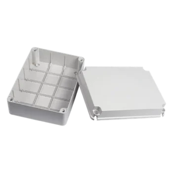 Gabinete de Plástico IP55 / 190 x 240 x 95 mm / Protección EMI y Antiestática / -40 a 120°C / Aplicaciones Solares y Telecomunicaciones