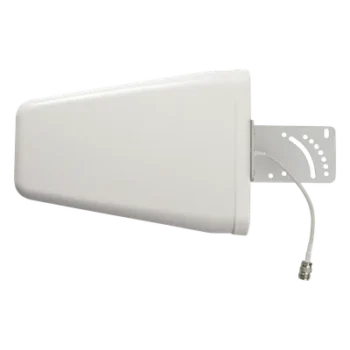 Antena Direccional / Banda Ancha 698-960 MHz / 1695-2700 MHz / Ganancia 8.1 / 10.6 dBi / Conector N Hembra / 50 Ohm / Montaje Inclinable y Giratorio