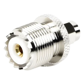 Adaptador Coaxial en Línea / SMA Macho a UHF Hembra (SO-239) / Cuerpo Bronce Niquelado / Contacto Oro / Aislante Teflón