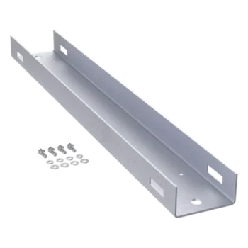 Montaje de Poste / 900 mm (18 UR) / Aluminio / RAL 9005 / 19 in / 2.95 ft de alto
