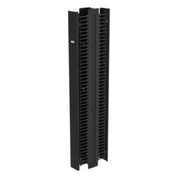 Gestor Vertical de Cableado CableTek-EC / Doble Cara / 45U / Acero 1.9 mm / 6 in Ancho / 9 in Profundidad / Negro RAL 9005 / Montaje Universal 2 y 4 Postes / Postes y Compuertas Incluidos / Cubierta Frontal Central