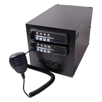Repetidor UHF / 450-512 MHz / 45 W / MDC-1200 / Chasis Integrado / 7.4 x 10 x 12.8 pulg
