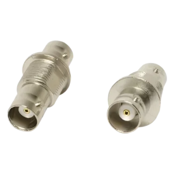 Adaptador Coaxial Doble / BNC Hembra a BNC Hembra / Montaje Chasis / 50Ω / Bronce Niquelado