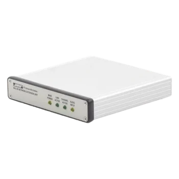 Unidad de Extensión de Red para Radiocomunicación / Compresión 13-64 kbps / VoIP Punto a Punto / 4.3x16.5x16.5 cm / 0.5 kg