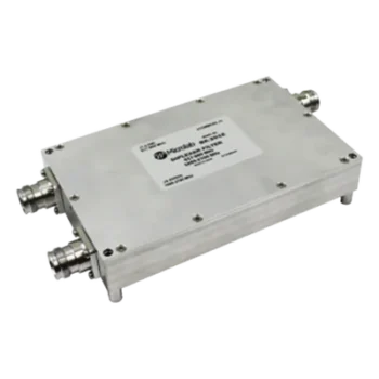 Diplexor / 617-960 MHz y 1695-2700 MHz / 250 W / -161 dBc PIM / IP67 / Conectores 4.3-10