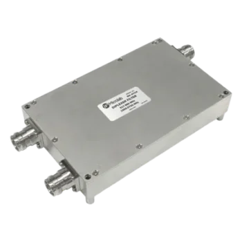 Diplexor de RF / 617-960MHz y 1695-2700MHz / 250W / IP67 / N-type y 4.3-10 / -161dBc PIM