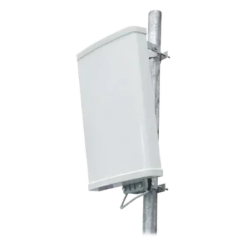 Antena Direccional / 698-960 MHz y 1710-2700 MHz / 10-11 dBi / Haz Horizontal 52-68° / 100W / Exterior