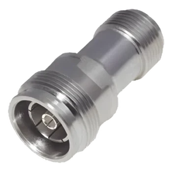 Adaptador en Línea / 4.3-10 Hembra a N Hembra / 50 Ohm / 5,500 MHz / PIM -160 dBc