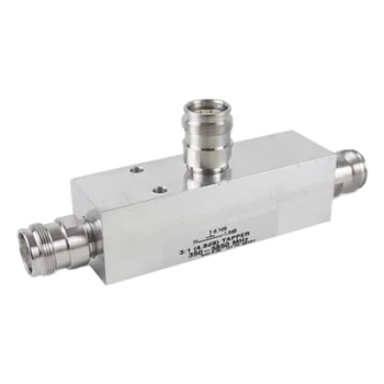 Separador RF / 6 dB Tap 4:1 / 350-5930 MHz / 500 W Promedio / PIM -161 dBc / Conectores 4.3-10 Hembra / IP67 / 380 g