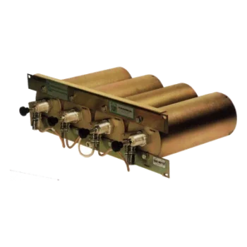 Duplexer / 442-450 MHz / 4 Cavidades 4" (102 mm) / 5 MHz Separación / 350 W / 100 dB Aislamiento / Rack 19" (482.6 mm)