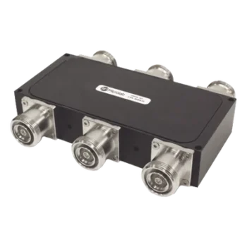 Combinador híbrido / 3x3 / 617-2700 MHz / 150W / -161 dBc / 4.3-10 IP68 / Uso exterior