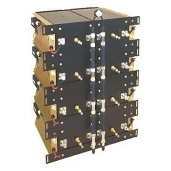Combinador Decibel Products para Montaje en Rack 19", 851-869 MHz, 5 Canales, 150 kHz de Sep. a Tx-Tx, 150 Watt, N Hembras.