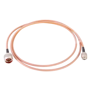 Jumper de 150 cm fabricado con cable RG-142, conector "N" y conector "TNC" en el otro extremo