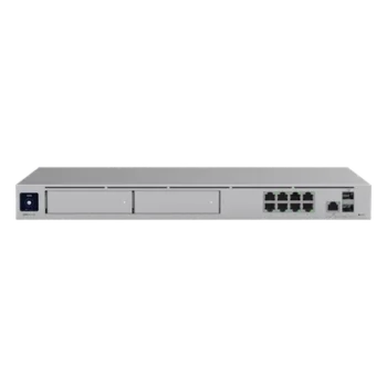Cloud Gateway 10G / Rack 1U / 8x 1 GbE + 1x 2.5 GbE + 2x 10G SFP+ / IDS/IPS 5 Gbps / 2000 Clientes / 2 Bahías HDD 3.5" RAID 1 / SSD 128 GB