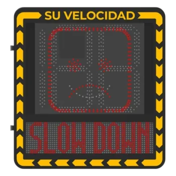 Radar Medidor de Velocidad / Detección 100 m (328.1 ft) / 32 Objetivos / 3 Carriles / Pantalla LED 3000 cd/m² / IP66 / Ethernet
