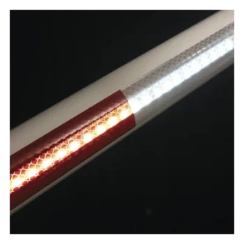 Brazo de Aluminio de 14ft (4.26m) / Iluminación LED Color BLANCO incluida/ Montaje y Arnés de Conexión no incluidos