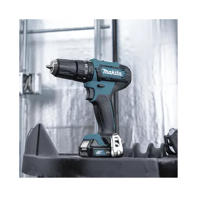 Taladro Combinado / 12V CXT / 2 Velocidades 0-1700/450 RPM / Portabrocas 1.5-13 mm / 2 Baterías 2.0Ah / Cargador Rápido / Maletín