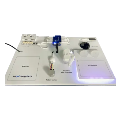 Kit Demo Sensores Interactivos / 8 Sensores Preensamblados / Panel Portátil 460 x 300 mm / Controlador USB Plug & Play / Compatible BrightSign