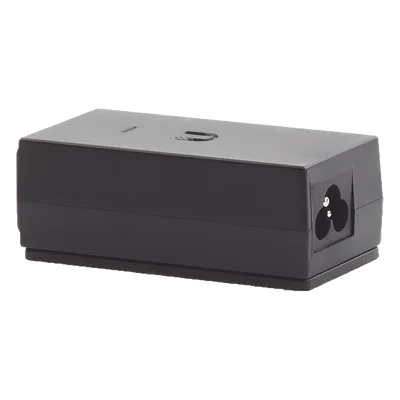 Adaptador PoE / 24 VDC 0.5 A / Puerto Gigabit 10/100/1000 Mbps / Protección ESD / 0 a 40 °C (32 a 104 °F)