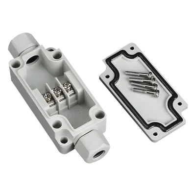 Caja de Conexión Exterior / IP66 / 3 Líneas / Terminales Tipo Herradura / Calibre 12-22 AWG / -40°C a +120°C