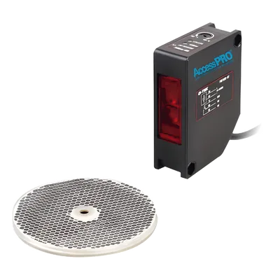 Detector Fotoeléctrico / Alcance 16 m (52.5 ft) / IP65 / Salida Relevador 30 VCC @ 1 A / Tiempo de Respuesta < 20 ms / LED de Alineación