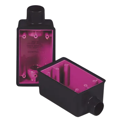 Caja Rectangular / 3/4 Pulgada / 1 Entrada / Recubrimiento PVC 40 mils / Uretano Púrpura 2 mils / IK09