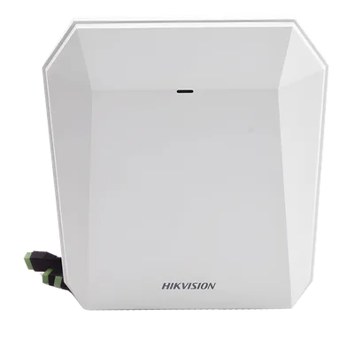 Radar IP Perimetral / 60 m (196.9 ft) de Alcance / 120° de Cobertura / 32 Objetos / 16 Zonas / 4 Salidas de Alarma / IP67 / IK10 / NEMA 4X