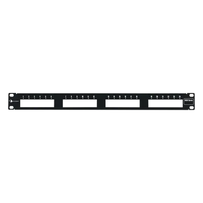 Patch Panel / 24 Puertos / Plano / 1UR / Aluminio Cepillado / 44.5mm (1.75')