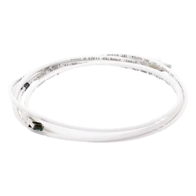 Patch Cord Cat6A S/FTP / 2.13 m (7 ft) / CM/LS0H / Blindaje S/FTP / PCB Interno / UL2043 / Blanco