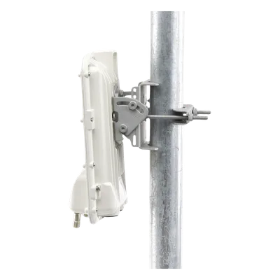 Backhaul Radio Conectorizado / 4.9-6.05 GHz / 450 Mbps Reales / HCMP 8 Nodos / Hasta 80 km (262 ft) / AC+DC / Sub-6 GHz