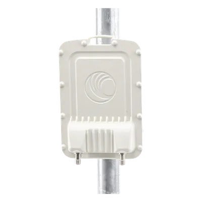 Backhaul Radio Conectorizado / 4.9-6.05 GHz / 450 Mbps Reales / HCMP 8 Nodos / Hasta 80 km (262 ft) / AC+DC / Sub-6 GHz