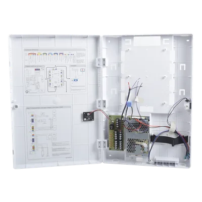 Gabinete de Protección para Controlador de Acceso / Fuente 110 VCA / 8 Canales Independientes / Protección Eléctrica Integrada / Batería de Respaldo