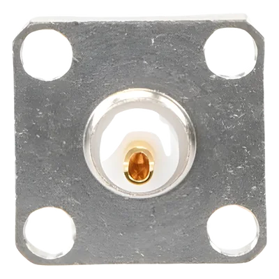 Conector BNC Hembra para Chasis / Montaje en Panel 17.53 mm / 4 Perforaciones 12.7 mm (0.5 in) / Impedancia 50 Ohm / Terminación por Soldadura