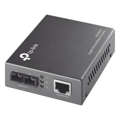 Convertidor de Medios / 1 Gbps / Fibra Multimodo SC / RJ45 10/100/1000 Mbps / Alcance 550 m (1804.5 ft) / Plug and Play