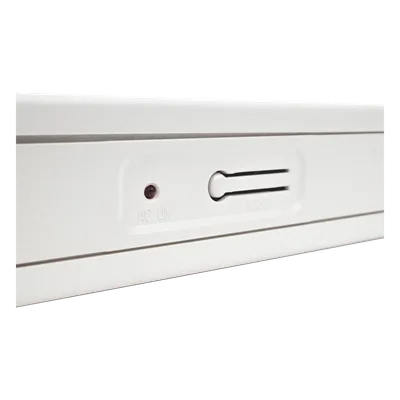 Letrero LED de Emergencia / Voltaje Dual 120/240 VAC / Autonomía 90 min / Montaje Universal / Batería Ni-Cd Incluida / 2.0 W