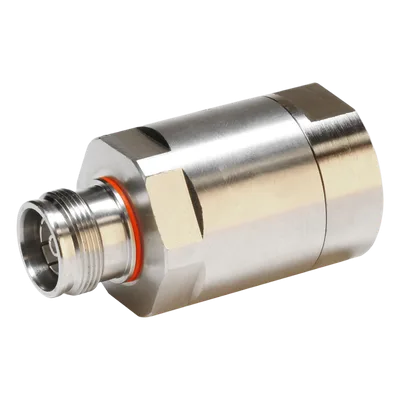 Conector Clase D / Interfaz 4.3-10 hembra / Cables AVA5-50 y AVA5-50FX / 7/8" / 0-5000 MHz / 3.0 kW @ 900 MHz