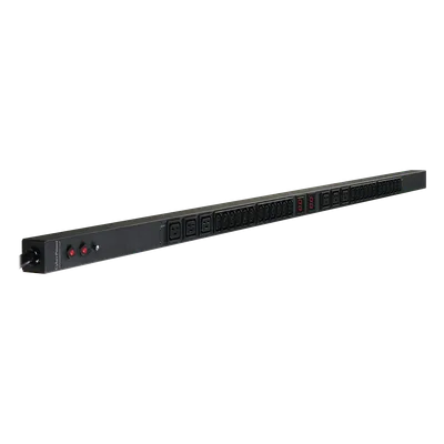 PDU Medible / Entrada NEMA L6-30P 30A / 24 C13 + 6 C19 / Cable 3.05 m (10 ft) / Instalación Vertical 0U