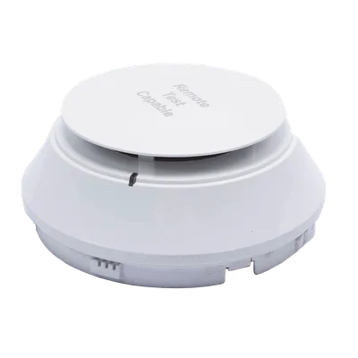 Detector de Humo Direccionable / Tecnología Fotoeléctrica IDP / Sensibilidad Programable / Direccionamiento Decimal / Compatible IFP y RFP / Color Blanco