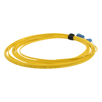 Jumper de Fibra Óptica Monomodo (OS2), XGLO, Riser, LC/UPC-LC/UPC Duplex, OFNR, Color Amarillo, 7 Metros