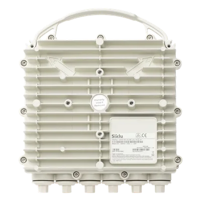 Radio Enlace / 70/80 GHz / Full Duplex 10 Gbps / Alcance 6.9 km (22.6 ft) / IP67 / Latencia 0.28 ms