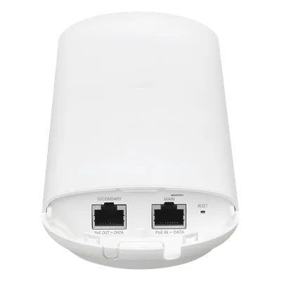 CPE de 5 GHz / 450 Mbps / Antena Panel 16 dBi / 24V PoE / Rango -40°C a 70°C / 0.84 x 2.77 x 0.10 ft