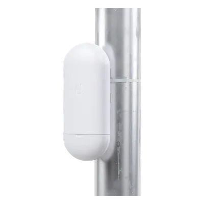 CPE airMAX / 5 GHz / 450 Mbps / 13 dBi / 24V PoE / -40 a 70 °C / 6.3 x 3.0 x 2.3 in