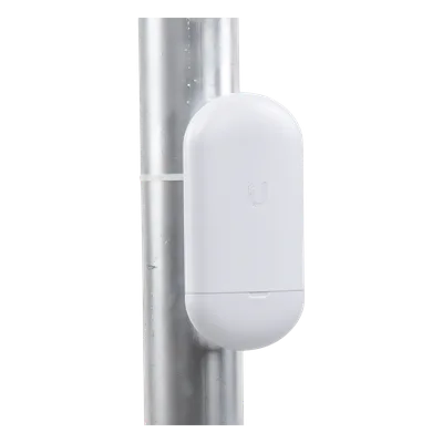 CPE airMAX / 5 GHz / 450 Mbps / 13 dBi / 24V PoE / -40 a 70 °C / 6.3 x 3.0 x 2.3 in